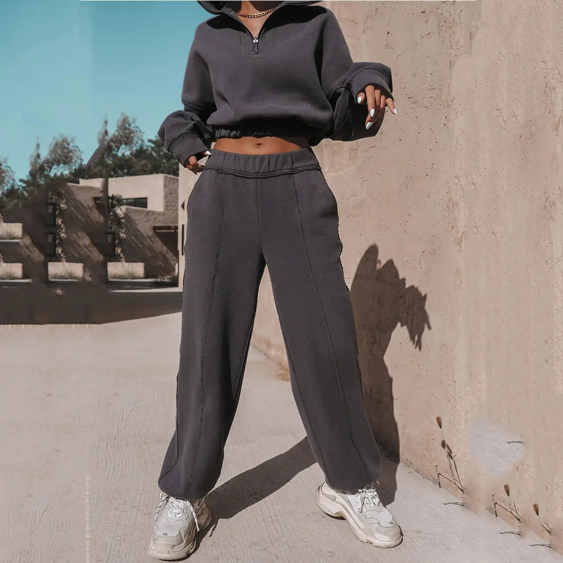 Long Sleeve Turtleneck Sweatshirt NOOVAMUSE